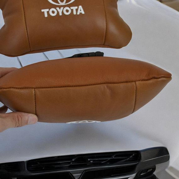 Набір шкіряних подушок 2шт на підголівник Toyota. Комфортні ортопедичні подушки,Тойота | Зображення 7
