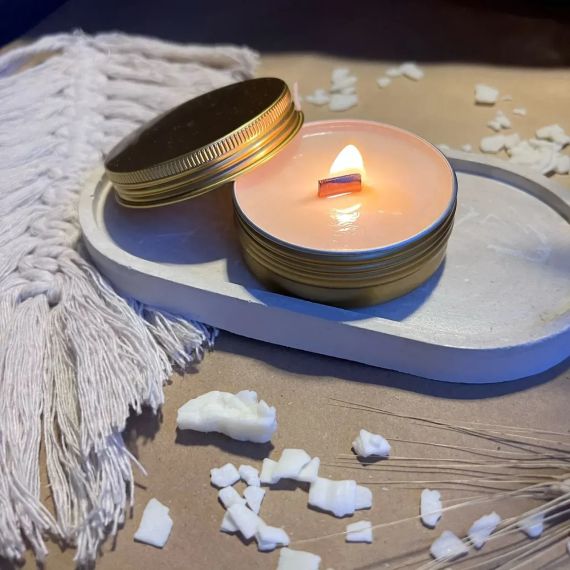 Масажна свічка L'amour Passion Lily & Fig з фруктово-квітковим ароматом, 30 мл Sex Aura | Зображення 2