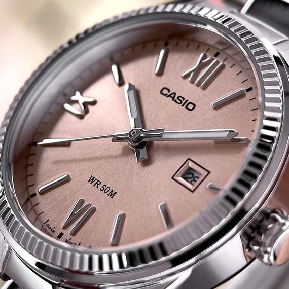 Жіночий годинник Casio LTP-1302DD-4A2 | Зображення 1