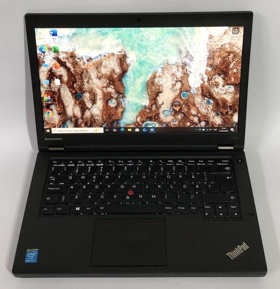 Ноутбук Б-класс Lenovo ThinkPad T440p / 14" (1920x1080) IPS / Intel Core i5-4330M (2 (4) ядра по 2.8 - 3.5 GHz) / 8 GB DDR3 / 256 GB SSD / nVidia GeForce GT 730M, 1 GB GDDR3, 64-bit / WebCam / DVD-ROM / Win 10 Pro б/у | Зображення 1
