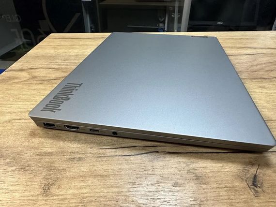 Ноутбук Lenovo ThinkBook 14" FHD IPS i5 8265U/8Gb/SSD256GB/Radeon 540X Б/В | Зображення 5