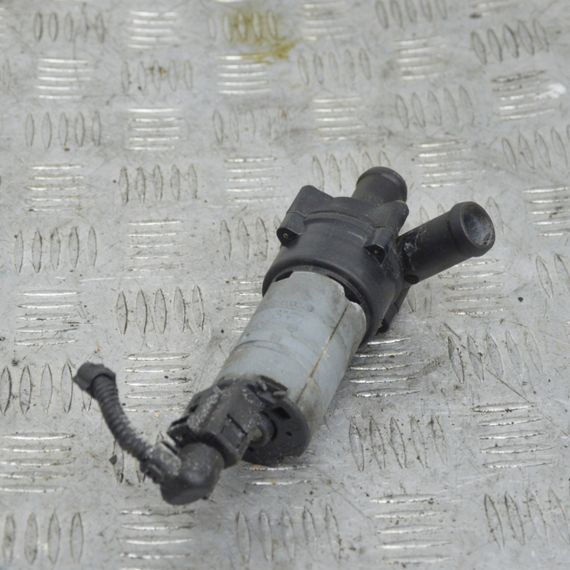 Водяний насос VW Volkswagen помпа водяна насос охолодження додатковий Фольксваген 3D0965561D 0392020073 | Зображення 1