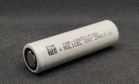 Акумулятор високострумовий MOLI INR18650-P28A 3,6V 2800mA ( 35А ) 1шт.