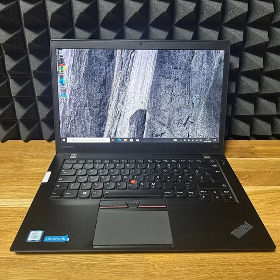 Ноутбук Б-класс Lenovo ThinkPad T460s / 14" (1920x1080) IPS Touch / Intel Core i5-6300U (2 (4) ядра по 2.4 - 3.0 GHz) / 8 GB DDR4 / 256 GB SSD / Intel HD Graphics 520 / WebCam б/у | Зображення 1