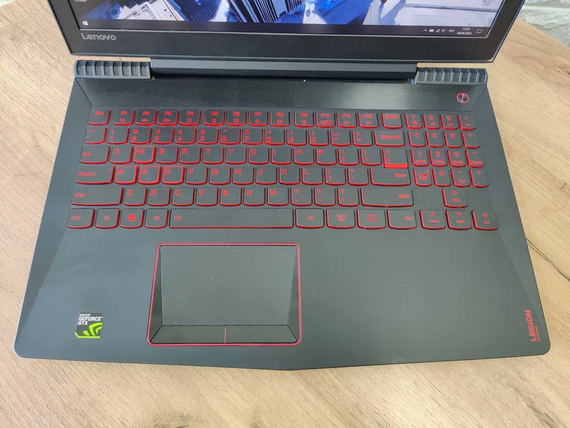 Ноутбук Lenovo Legion Y520/15.6 FHD/IPS/i7 7700HQ/16Gb/SSD256Gb/GTX1060-6Gb | Зображення 4