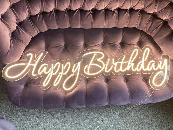 Неоновий світильник Happy Birthday 1030х340 acr-n000100