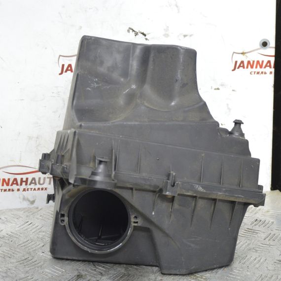 Корпус повітряного фільтра 2.0 D Volvo V50 2003-2012 Корпус фільтра повітря Вольво в50 4M519600DA