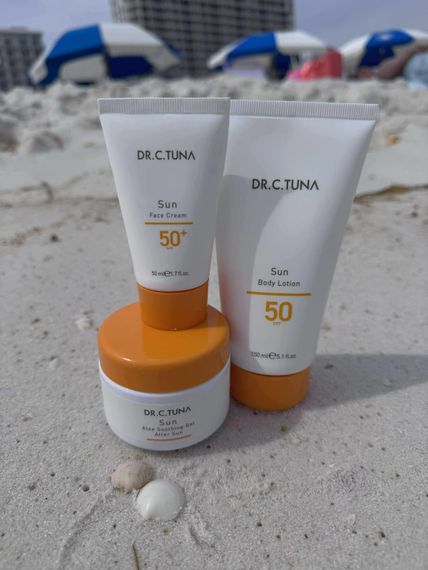 Набор Защита от солнца солнцезащитный крем для лица spf 50 + лосьон для тела spf 50 + гель после загара Farmasi Sun | Зображення 2