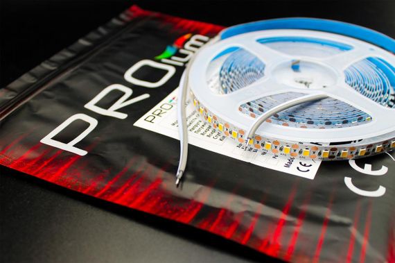 Світлодіодна LED стрічка PROLUM 5V 2835120 IP20 Series S Тепло-Білий 2800-3200K | Зображення 4