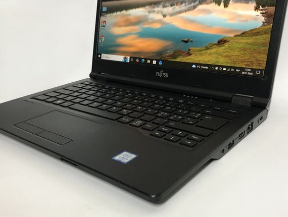 Ультрабук Б-класс Fujitsu LifeBook E548 / 14" (1920x1080) IPS / Intel Core i3-7130U (2 (4) ядра по 2.7 GHz) / 8 GB DDR4 / 256 GB SSD / Intel HD Graphics 620 / WebCam / Win 10 Pro б/у | Зображення 8