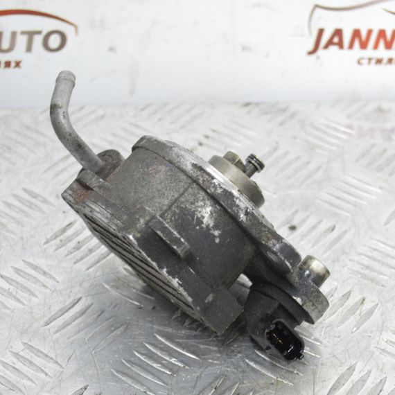 Вакуумний насос Toyota Yaris 1.4 D-4D 1999-2005 помпа вакуумна Тойота Яріс | Зображення 1