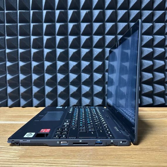 Ультрабук Fujitsu LifeBook U9310X / 13.3" (1920x1080) IPS Touch / Intel Core i5-10210U (4 (8) ядра по 1.6 - 4.2 GHz) / 16 GB DDR3 / 512 GB SSD / Intel UHD Graphics / WebCam б/у | Зображення 5
