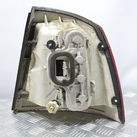 Ліхтар задній лівий Opel Astra G Hatchback 98-05 Фара стоп задня ліва Опель Астра Джі Хетчбек 084421916L | Зображення 3