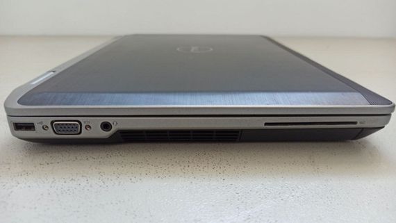 Ноутбук Dell Latitude E6420 / 14" TN / Intel Core i5-2520M (2(4) ядра по 2.5-3.2 GHz) / 8GB DDR3 / 120GB SSD / HD Graphics 3000 / WebCam / DVD-RW б/в | Зображення 4