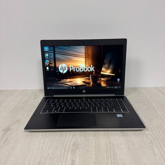 Ультрабук Б-класс HP ProBook 440 G5 / 14" (1920x1080) IPS / Intel Core i5-8250U (4 (8) ядра по 1.6 - 3.4 GHz) / 8 GB DDR4 / 256 GB SSD / Intel HD Graphics 620 / WebCam / HDMI б/у | Зображення 1