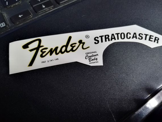 Деколь-наклейка для електрогітари Fender Stratocaster велике перо | Зображення 1