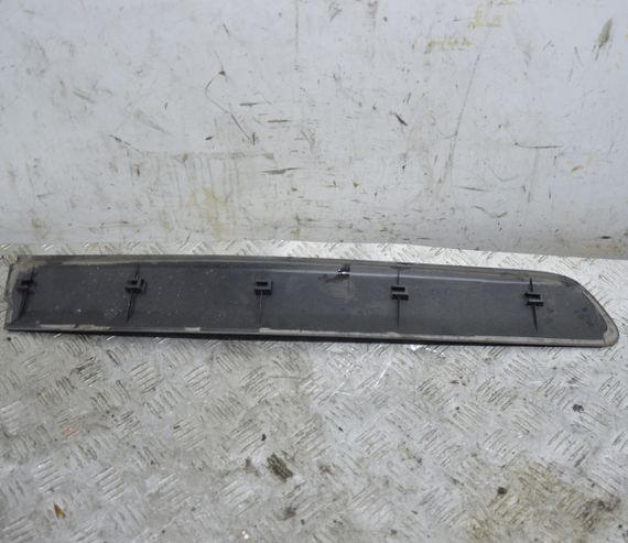 Молдинг бічних зсувних лівих дверей Fiat Doblo 2004-2010 Накладка лівих дверей Фіат Добло 735388384 | Зображення 3