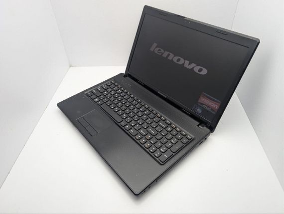 Ноутбук Lenovo IdeaPad G575 / 15.6" (1366x768) TN / AMD E-450 (2 ядра по 1.66 GHz) / 8 GB DDR3 / 320 GB HDD / AMD Radeon HD 6370M, 1 GB GDDR3, 64-bit / WebCam / DVD-ROM / АКБ не тримає б/в | Зображення 6