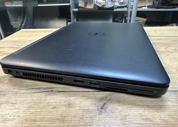 Ноутбук  Dell latitude E5540 15.6" HD intel i7 4600U/16Gb/256 SSD/Nvidia 720M Б/В | Зображення 1