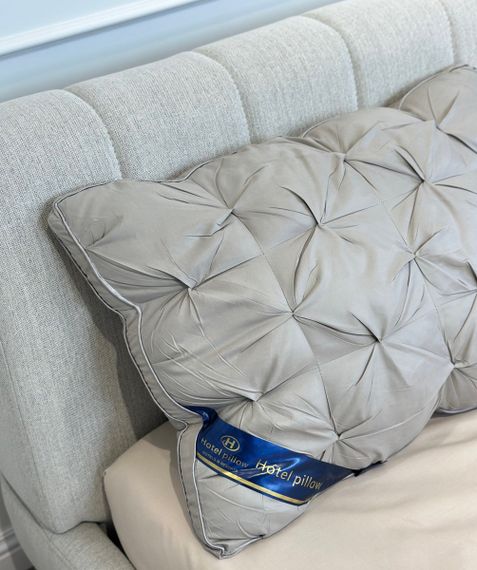 Подушка тесто из из полиефирного волокна Hotel pillow 19535 50х70 см серая | Зображення 1