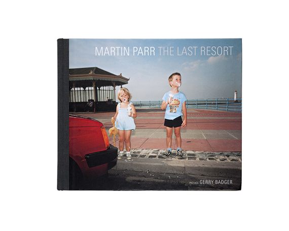 Книга легендарные фотографы современности Мартин Парр Martin Parr "The Last Resort" книги по фотографии