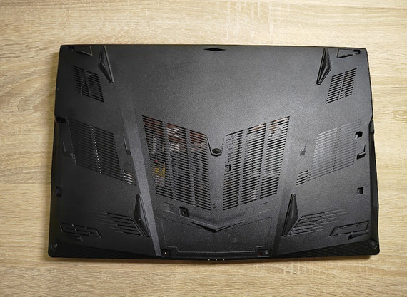 Ноутбук MSI GE63 Leopard 15.6 Full HD + i7 8750H + GTX 1060 + 32 GB | Зображення 6