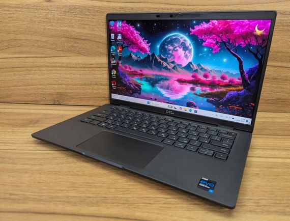 Ультрабук Dell Latitude 7420 / 14" (1920x1080) IPS / Intel Core i7-1185G7 (4 (8) ядра по 3.0 - 4.8 GHz) / 16 GB DDR4 / 256 GB SSD / Intel Iris Xe Graphics / WebCam / USB Type-C / Windows 11 б/в + Подарунок Бездротова миша / USB | Зображення 4