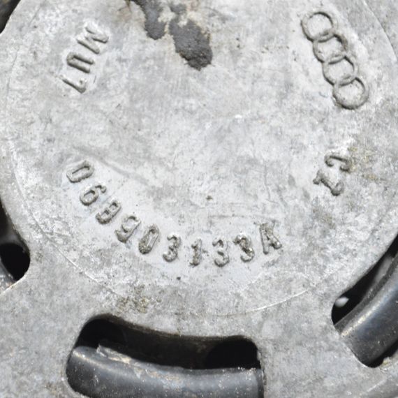 Натягувач ременя генератора Audi A4 B7 2004-2008 Натягувач приводного ременя Ауді а4 б7 068903133A | Зображення 2