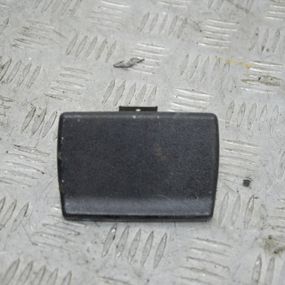 Попільничка передня Volkswagen Transporter T4 1990-2003 Попільничка Фольксваген Транспортер т4 861857421A