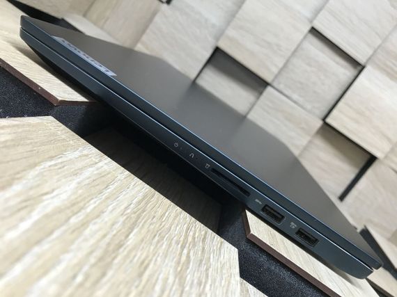 Ультрабук Б-клас Lenovo IdeaPad 5 15IAL7 / 15.6" (1920x1080) IPS / Intel Core i7-1255U (10 (12) ядер по 3.5 - 4.7 GHz) / 16 GB DDR4 / 256 GB SSD / Intel Iris Xe Graphics / WebCam б/в | Зображення 5