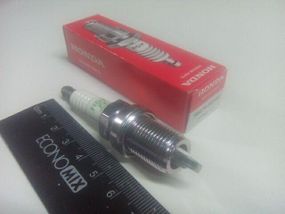 Свічка запалювання HONDA (980795614G) 1 шт. (98079-5614G)