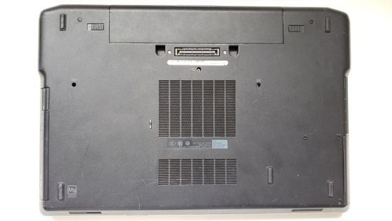 Ноутбук Б-класс Dell Latitude E6530 / 15.6" (1366x768) TN / Intel Core i7-3520M (2 (4) ядра по 2.9 - 3.6 GHz) / 8 GB DDR3 / 250 GB SSD / Intel HD Graphic 4000 / WebCam / DVD-ROM б/у | Зображення 6