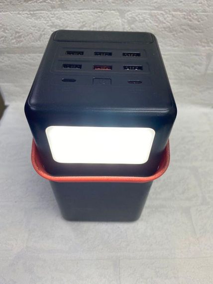 Повербанк Hoco 100000mAh 65W з швидкою зарядкою для ноутбука PD 6 USB 2 Type-C PowerBank з ліхтарик  бу глюче | Зображення 2