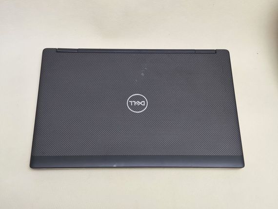 Мобильная рабочая станция Dell Precision 7530 / 15.6" (1920x1080) IPS / Intel Core i9-8950HK (6 (12) ядер по 2.9 - 4.8 GHz) / 16 GB DDR4 / 256 GB SSD / nVidia Quadro P1000, 4 GB GDDR5, 128-bit / WebCam б/у | Зображення 6