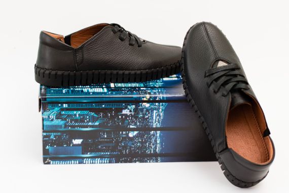 Прошиті чоловічі мокасини 43 розмір