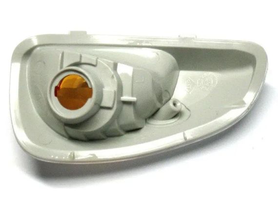 Renault Master от 2010 года-указатель поворота в зеркало заднего вида левый Рено Мастер повторитель поворота | Зображення 1