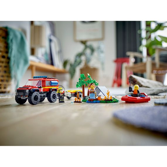 Конструктор LEGO City Пожежний позашляховик з рятувальним човном 301 деталей (60412) | Зображення 5