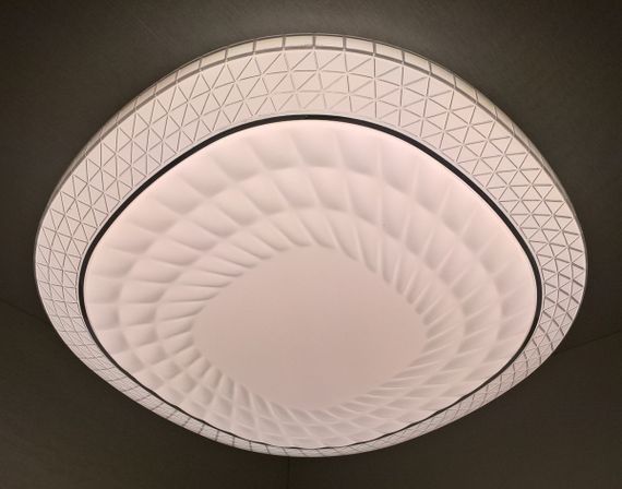 Сучасний круглий світильник стельовий LED для кімнати кухні ванної з пультом 25085 Білий 9х51х49 см. | Зображення 4