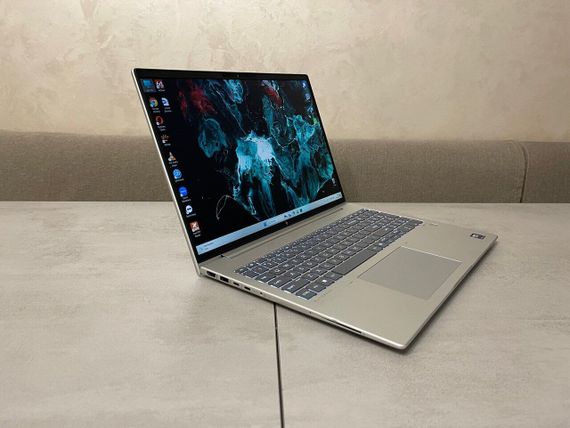 Ультрабук HP EliteBook 660 G11 / 16" (1920x1200) IPS / Intel Core Ultra 5 125U (12 (14) ядер по 1.3 - 4.3 GHz) / 16 GB DDR5 / 512 GB SSD M.2 / Intel Graphics / WebCam / Fingerprint б/в | Зображення 3
