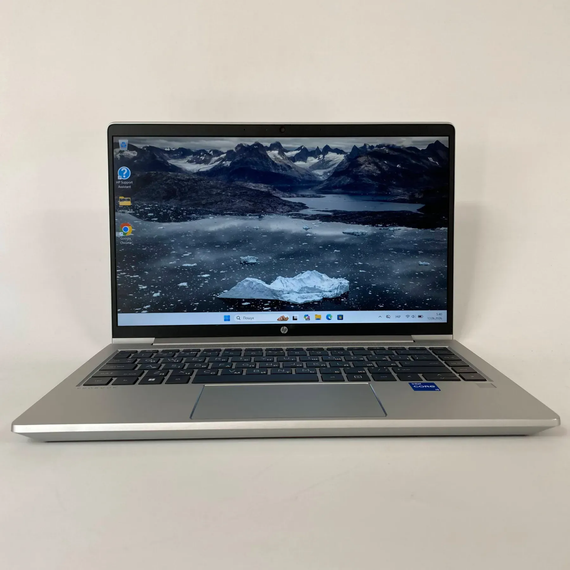 Ультрабук HP ProBook 440 G10 / 14" (1920x1080) IPS / Intel Core i5-1334U (10 (12) ядер по 1.3 - 4.6 GHz) / 16 GB DDR4 / 512 GB SSD / Intel Iris Xe Graphics eligible / WebCam / TouchID б/у + Подарок Беспроводная мышь / USB | Зображення 2