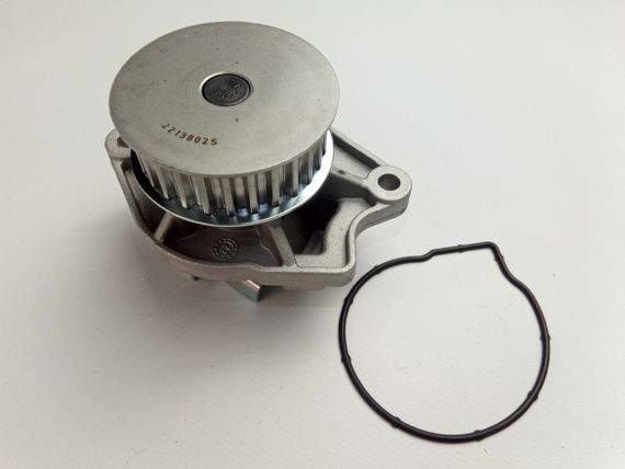Помпа AIRTEX, Caddy II/Caddy III/Octavia/Golf IV/V/Fabia/Polo 1.4i/2.0TDI 98- (1990) (036121005QV) | Зображення 3