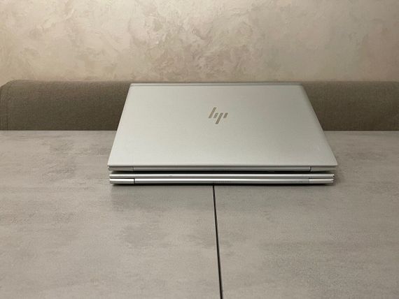 Ультрабук Б-класс HP EliteBook 850 G8 / 15.6" (1920x1080) IPS Touch / Intel Core i5-1145G7 (4 (8) ядра по 2.6 - 4.4 GHz) / 16 GB DDR4 / 256 GB SSD / Intel Iris Xe Graphics / WebCam б/у + Подарок Проводная мышь / USB | Зображення 6