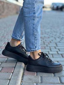 жіночі кеди