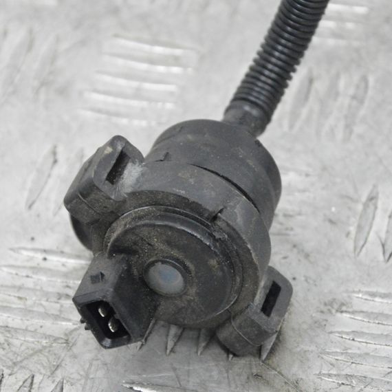 Клапан вакуумного насоса BMW E87 E90 E91 E92 E93 2005-2013 Вакуумний клапан БМВ е87 е90 е91 7551262 | Зображення 1