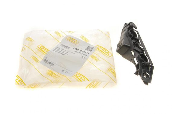 Кронштейн кріплення бампера переднього R VW Passat 15- 88071866802 | Зображення 1
