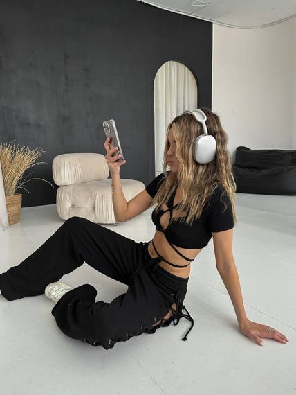 Женские спортивные штаны-палаццо со шнуровкой оверсайз SH261 цвет черный размер onesize 42/46 | Зображення 4