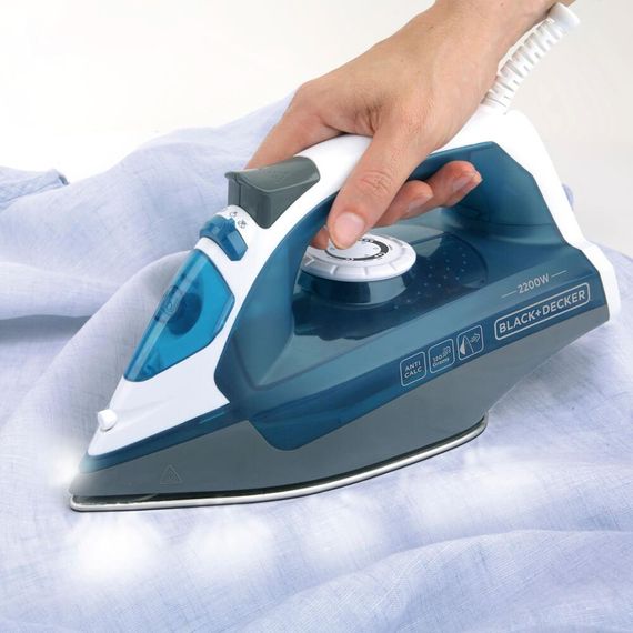 Утюг BLACK+DECKER BXIR2200E | Зображення 3