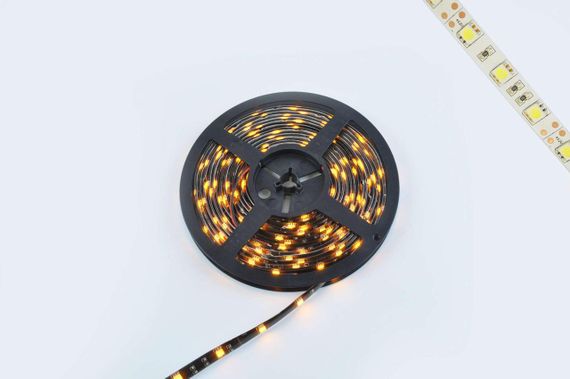 Стрічка світлодіодна SMD 5050 (жовта, вологостійка, 30 крист/1м, бухта 5 м)
