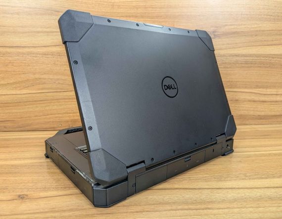 Захищений ноутбук Dell Latitude 5424 Rugged / 14" (1920x1080) IPS / Intel Core i5-8350U (4 (8) ядра по 1.7 - 3.6 GHz) / 8 GB DDR4 / 512 GB SSD / Intel UHD Graphics 620 / WebCam / Windows 10 б/в + Подарунок Бездротова миша / USB | Зображення 6