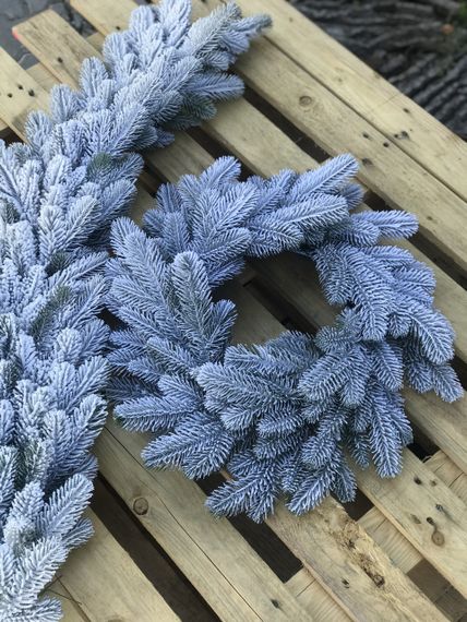 Венок новогодний рождественский Lux из литой хвои d-50 см заснеженный | Зображення 3